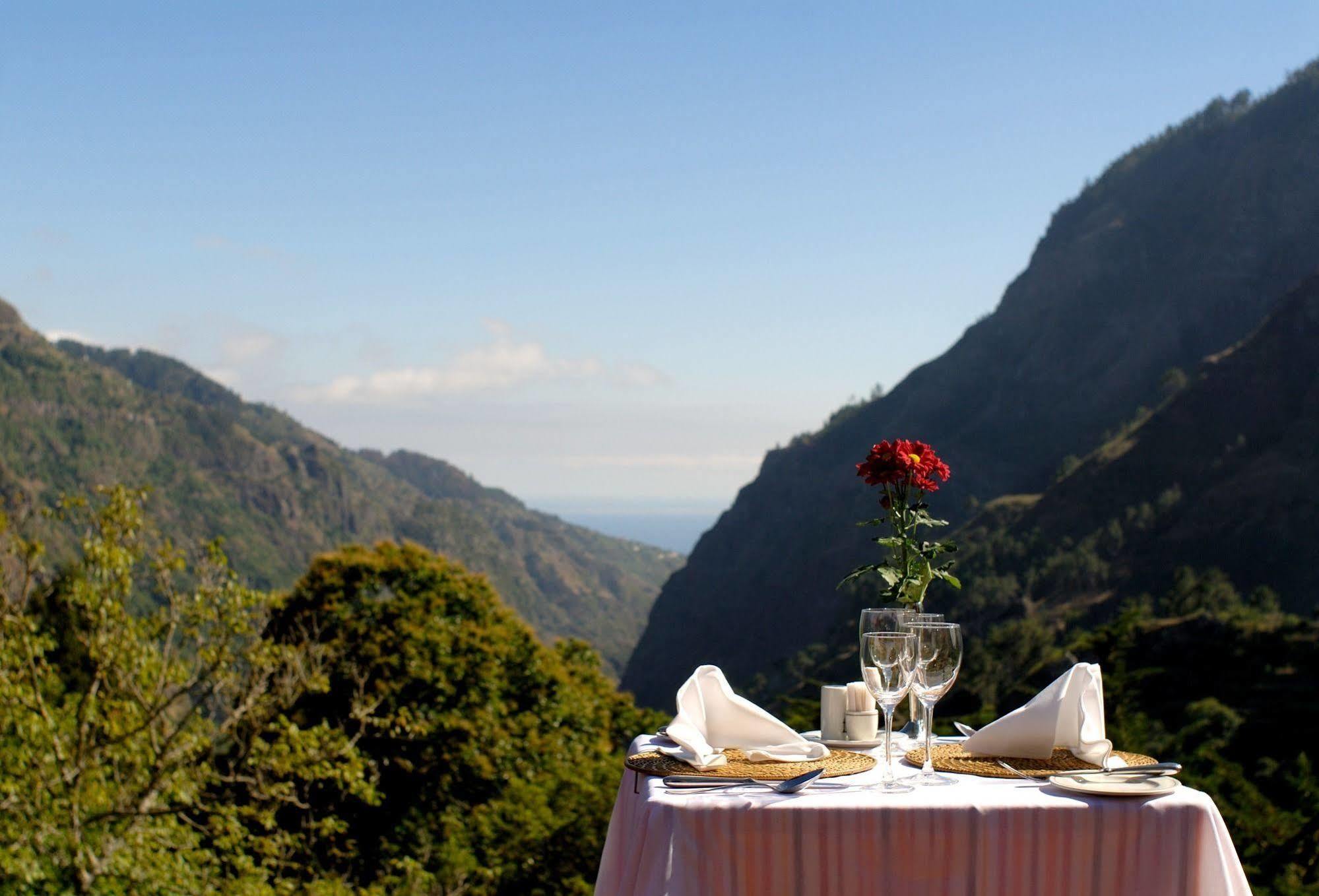 Dorisol Pousada Dos Vinhaticos Serra de Agua Restaurant photo
